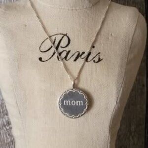 Sterling Silver 18" Box Chain Necklace With Sterling Silver Mom Pendant